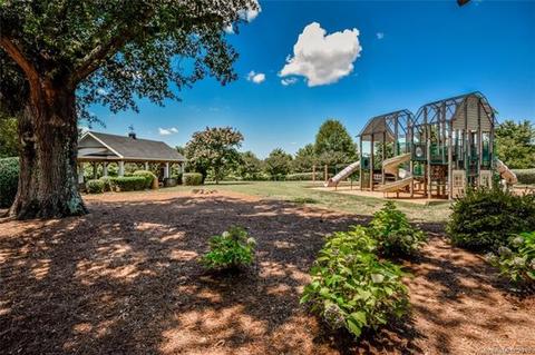 15342 Crossing Gate Dr, Cornelius, NC 28031 photo 27