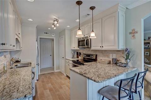 20347 Harborgate Ct UNIT 104, Cornelius, NC 28031 photo 15