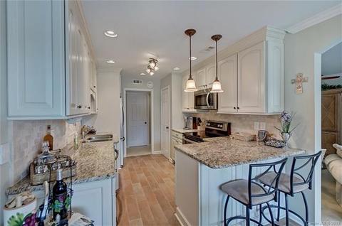 20347 Harborgate Ct UNIT 104, Cornelius, NC 28031 photo 14