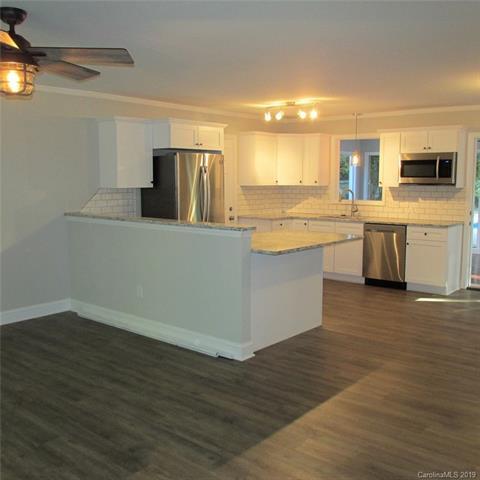 1734 Windsor Dr, Lancaster, SC 29720 photo 10