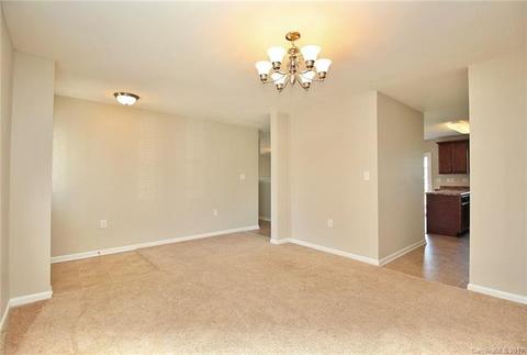 216 Lindpoint Ln, Monroe, NC 28110 photo 5