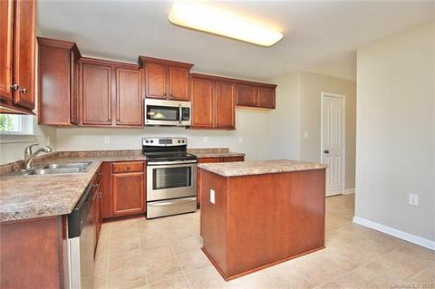 216 Lindpoint Ln, Monroe, NC 28110 photo 2