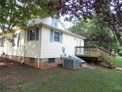 515 E 16th St, Newton, NC 28658 photo 3
