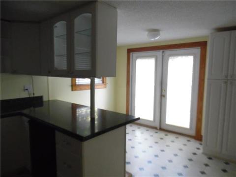 515 E 16th St, Newton, NC 28658 photo 8