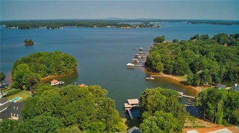 15705 Jetton Rd, Cornelius, NC 28031 photo 2