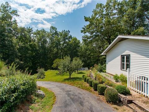3486 Silver Creek Rd, Mill Spring, NC 28756 photo 4