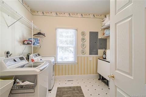 1323 Forest Bluff Dr, Midland, NC 28107 photo 17