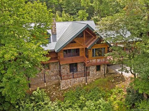 6239 Silversteen Rd, Lake Toxaway, NC 28747