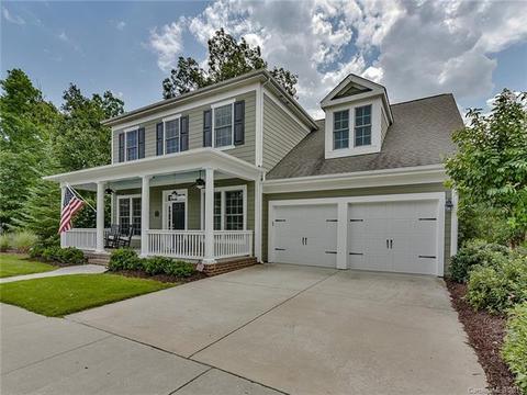 313 Olmstead St, Fort Mill, SC 29708 photo 2