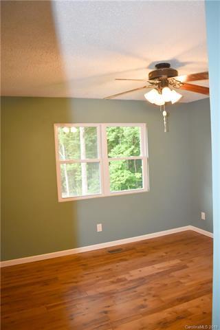 178 Fox Ln, Canton, NC 28716 photo 12