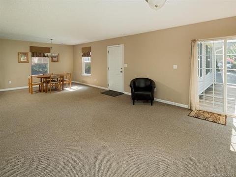 498 Upper Bailey Branch Rd, Mars Hill, NC 28754 photo 9