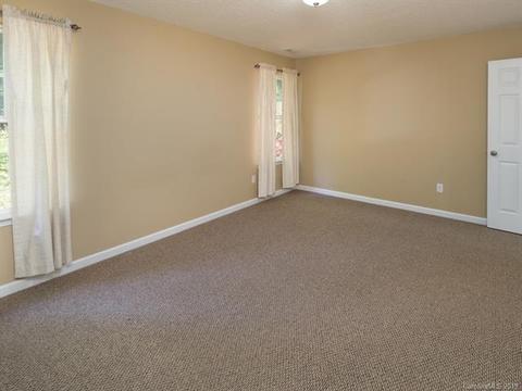 498 Upper Bailey Branch Rd, Mars Hill, NC 28754 photo 16
