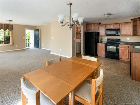 498 Upper Bailey Branch Rd, Mars Hill, NC 28754 photo 11