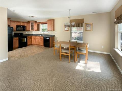 498 Upper Bailey Branch Rd, Mars Hill, NC 28754 photo 8