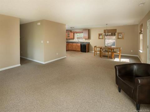 498 Upper Bailey Branch Rd, Mars Hill, NC 28754 photo 10