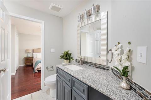 1307 Torrence Cir, Davidson, NC 28036 photo 14