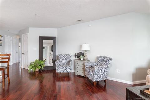 1307 Torrence Cir, Davidson, NC 28036 photo 8