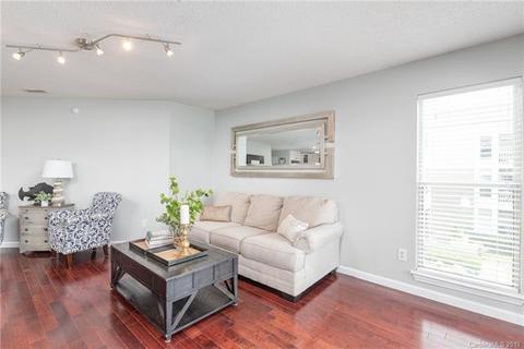 1307 Torrence Cir, Davidson, NC 28036 photo 10
