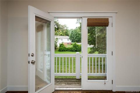 347 Spring St, Davidson, NC 28036 photo 8