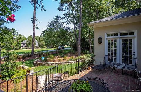 19833 River Falls Dr, Davidson, NC 28036 photo 11