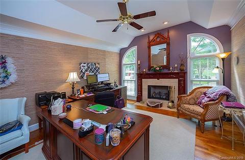 19833 River Falls Dr, Davidson, NC 28036 photo 35