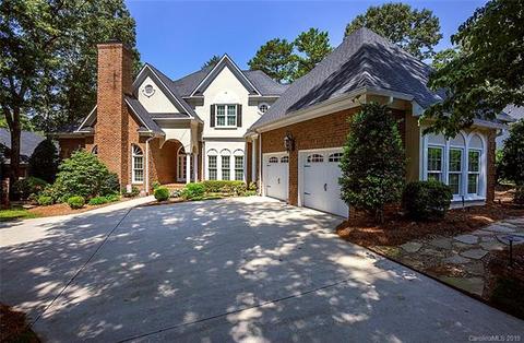 19833 River Falls Dr, Davidson, NC 28036 photo 4