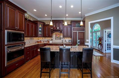 19833 River Falls Dr, Davidson, NC 28036 photo 24