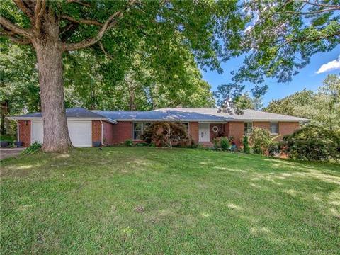 68 Shuler Rd, Candler, NC 28715 photo 1