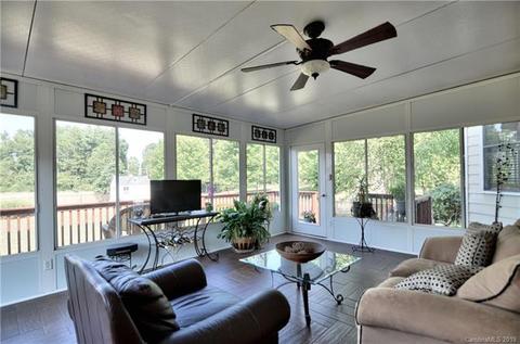 10229 Treetop Ln, Cornelius, NC 28031 photo 37
