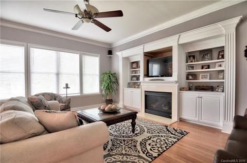 10229 Treetop Ln, Cornelius, NC 28031 photo 18