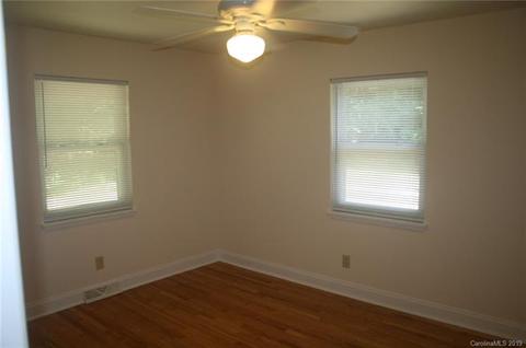 33 Bobo Dr, Fairview, NC 28730 photo 14