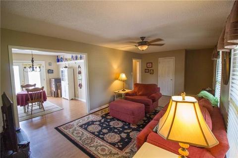 1389 Pear Dr, Conover, NC 28613 photo 3