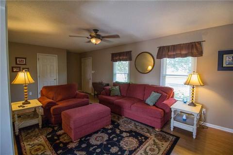 1389 Pear Dr, Conover, NC 28613 photo 2