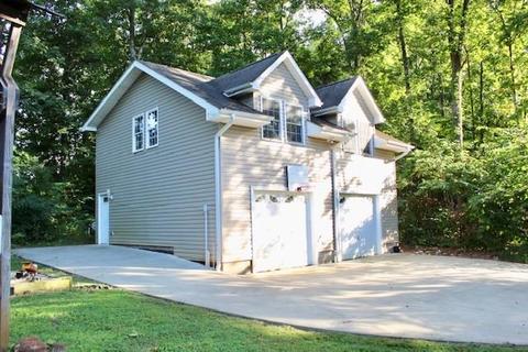 3935 Den Dr, Hickory, NC 28602 photo 29