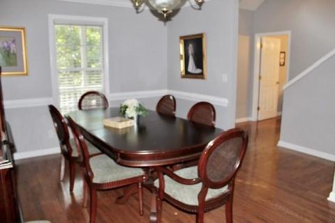 3935 Den Dr, Hickory, NC 28602 photo 9