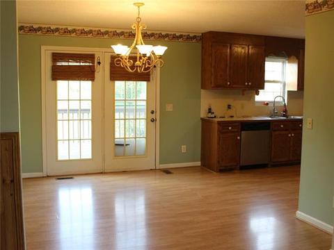 1358 Pear Dr, Conover, NC 28613 photo 6