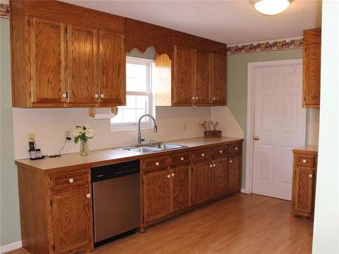 1358 Pear Dr, Conover, NC 28613 photo 7