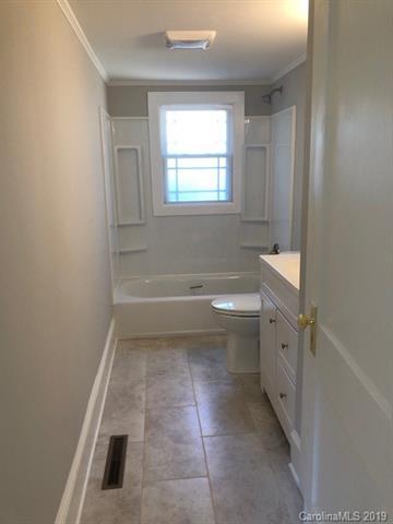 404 E 11th St, Kannapolis, NC 28083 photo 7