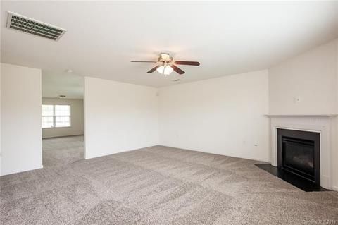 218 Lindpoint Ln, Monroe, NC 28110 photo 9