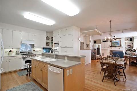 19529 Weavers Cir, Cornelius, NC 28031 photo 24