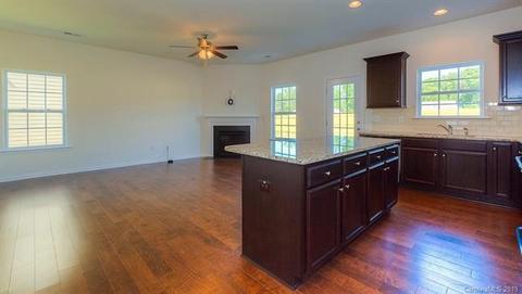 2392 Pixie Sw Ct SW, Concord, NC 28027 photo 8