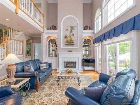 7107 Windaliere Dr, Cornelius, NC 28031 photo 8