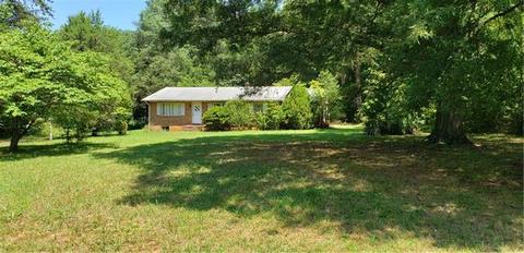1354 Burris Rd, Conover, NC 28613 photo 2