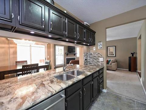19827 Henderson Rd #C, Cornelius, NC 28031 photo 11
