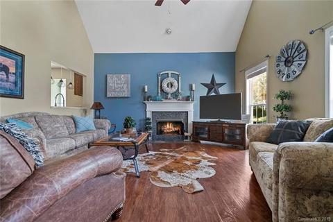 106 Lynnette Dr, Mount Ulla, NC 28125 photo 4