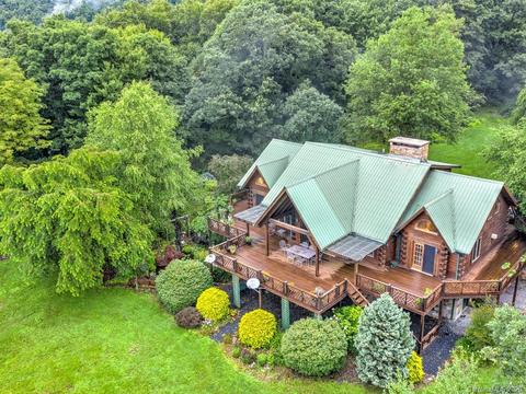 586 Firetower Rd, Spruce Pine, NC 28777 photo 2