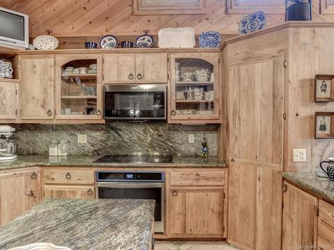 586 Firetower Rd, Spruce Pine, NC 28777 photo 16