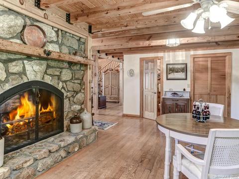 586 Firetower Rd, Spruce Pine, NC 28777 photo 18