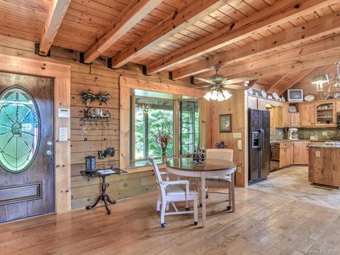 586 Firetower Rd, Spruce Pine, NC 28777 photo 14