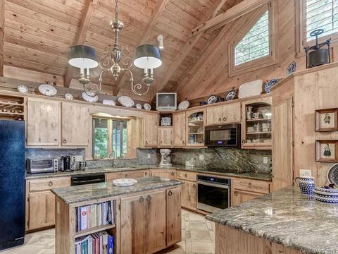 586 Firetower Rd, Spruce Pine, NC 28777 photo 15